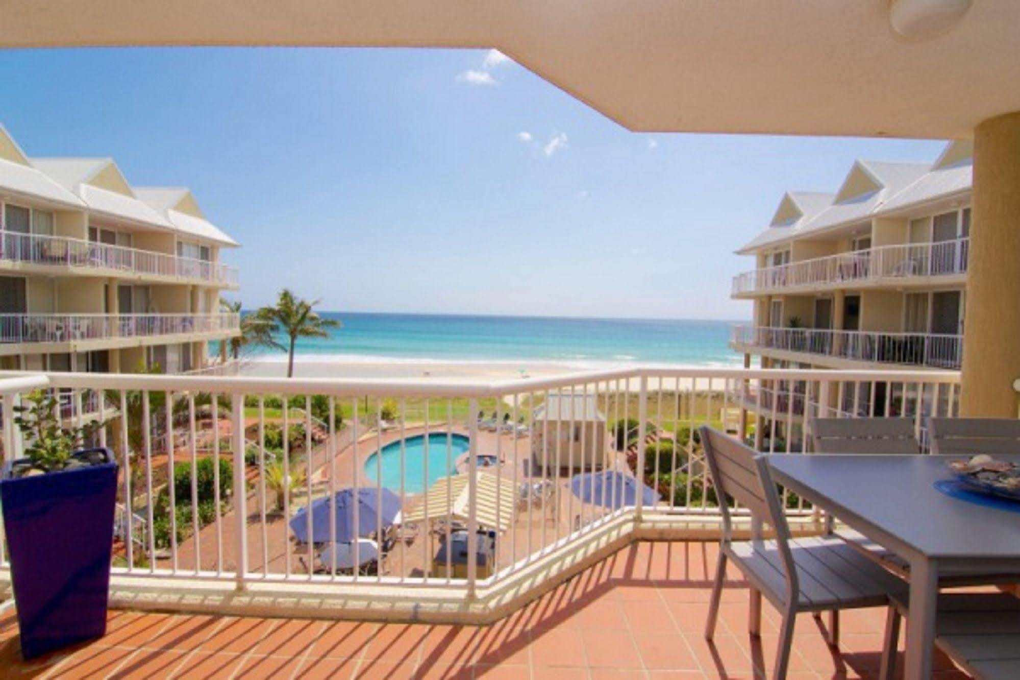 Crystal Beachfront Apartments Gold Coast Exteriér fotografie